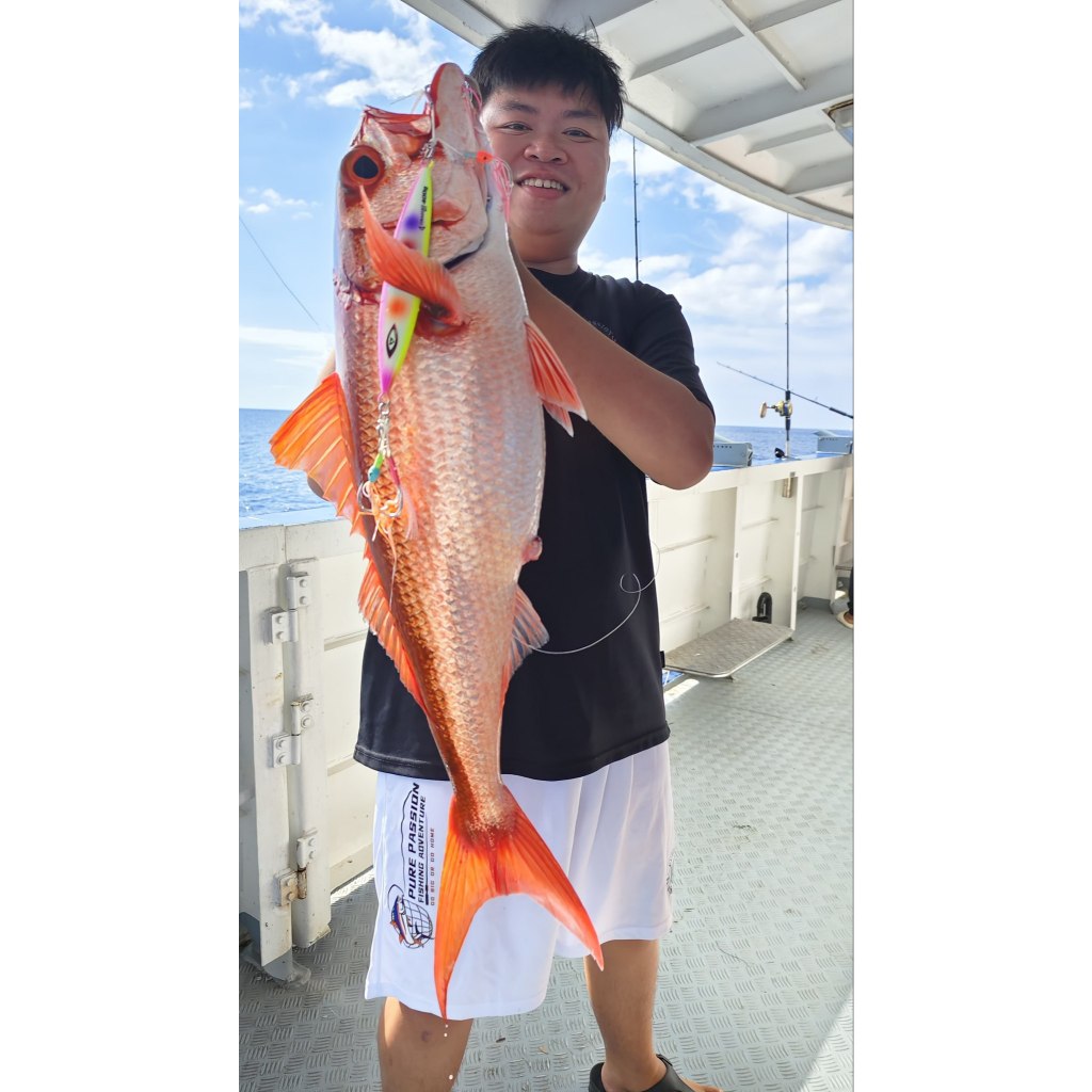Hand Tied Slow Fall Assist Jigging Hooks - image 9